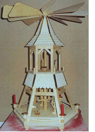 Bild vom Artikel Vorlage Pyramide Göpel (H 65 cm)